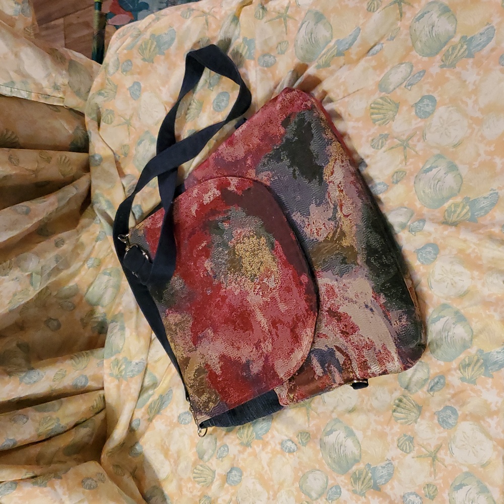 Crossbody custom pouch bag